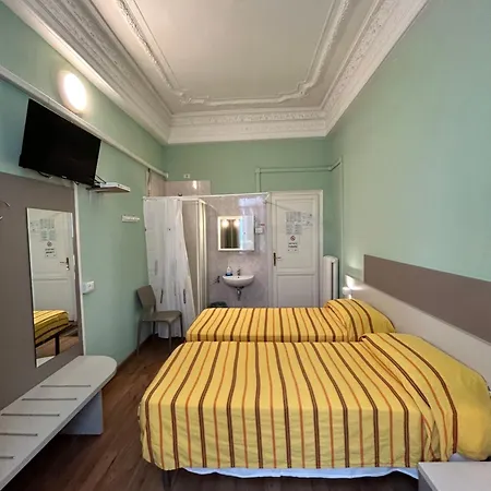 Barone Hotel Janov